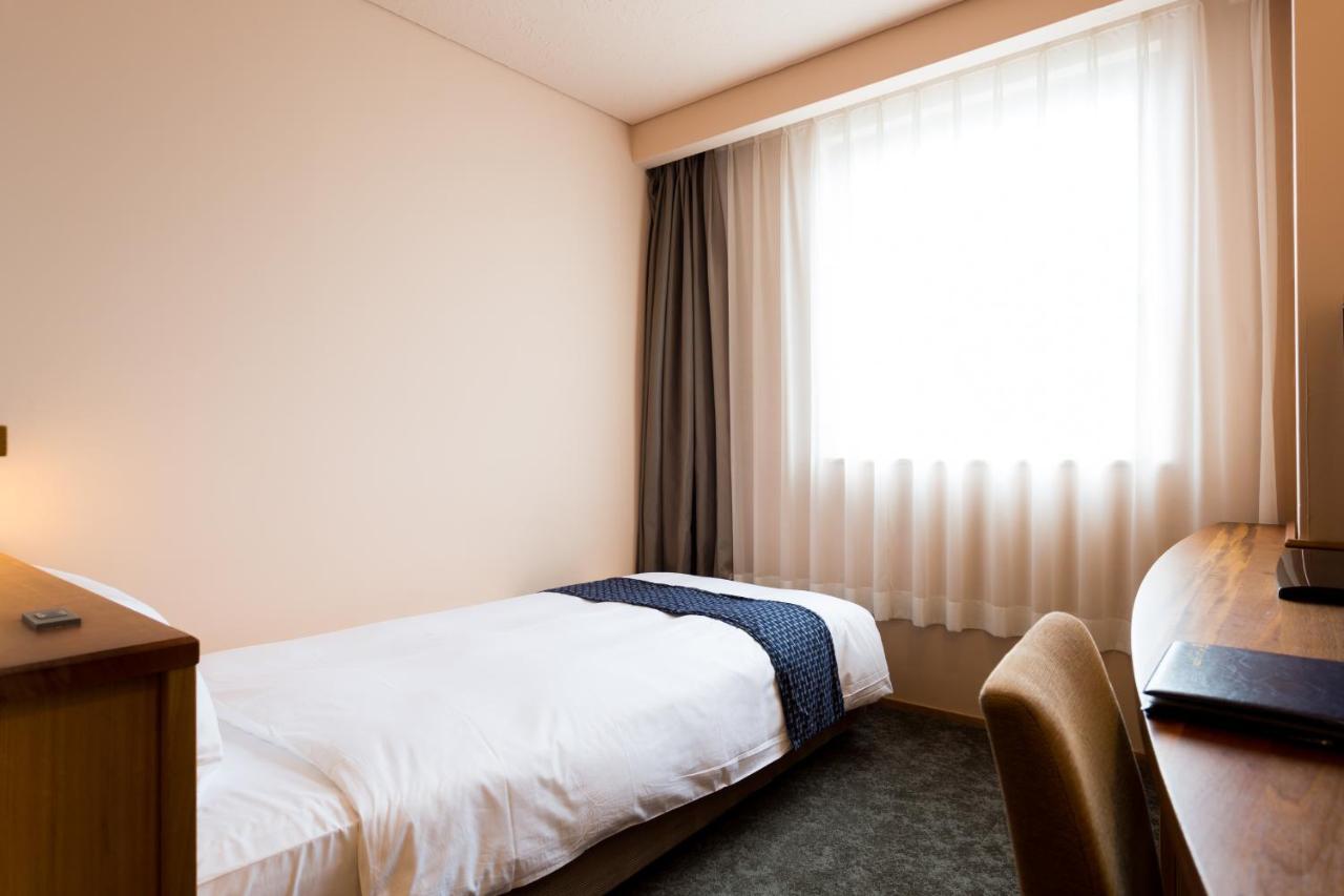 Takanokono Hotel Macujama Kültér fotó